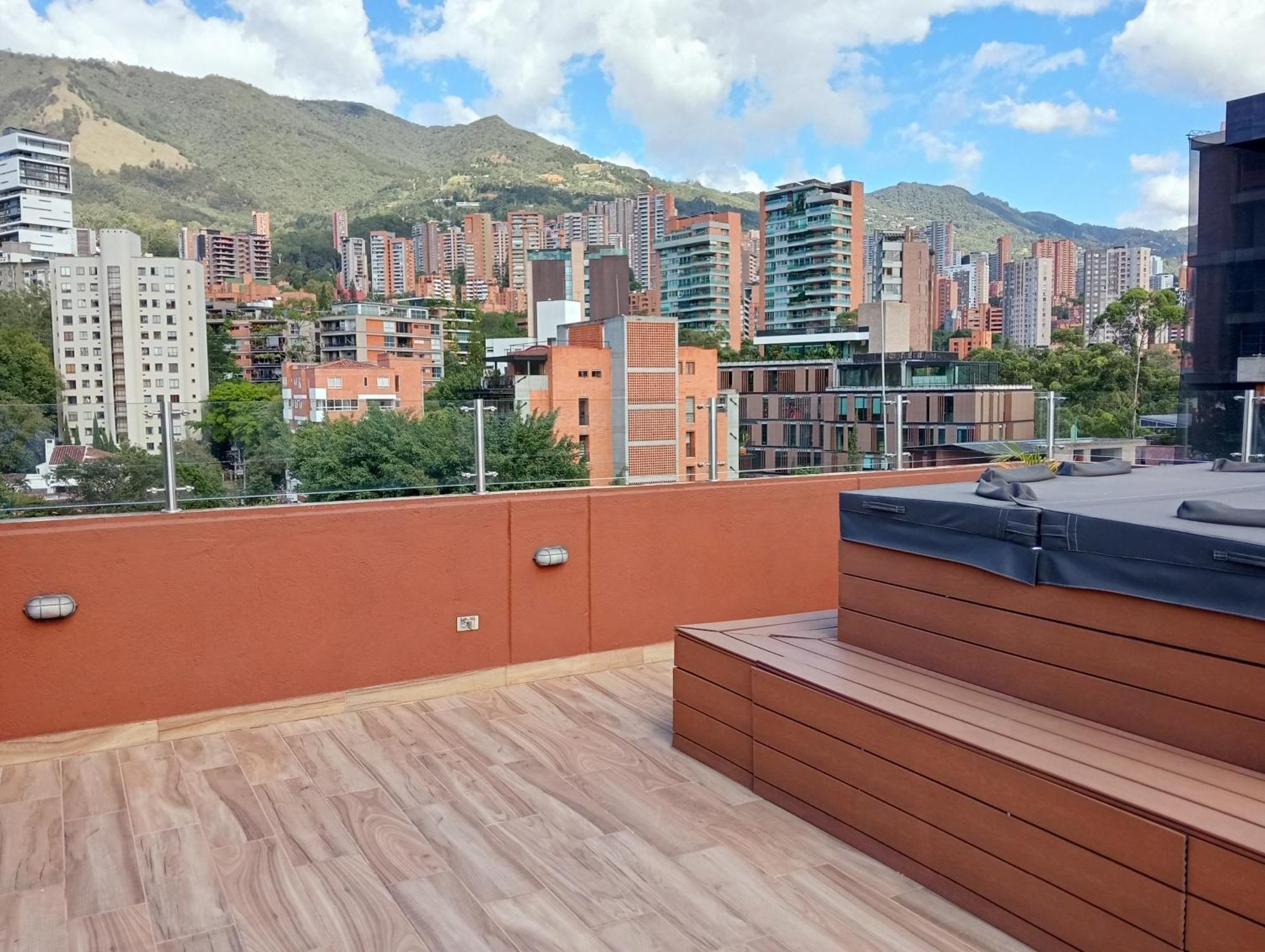 Hotel Lomas 10 Medellin By Dico Экстерьер фото